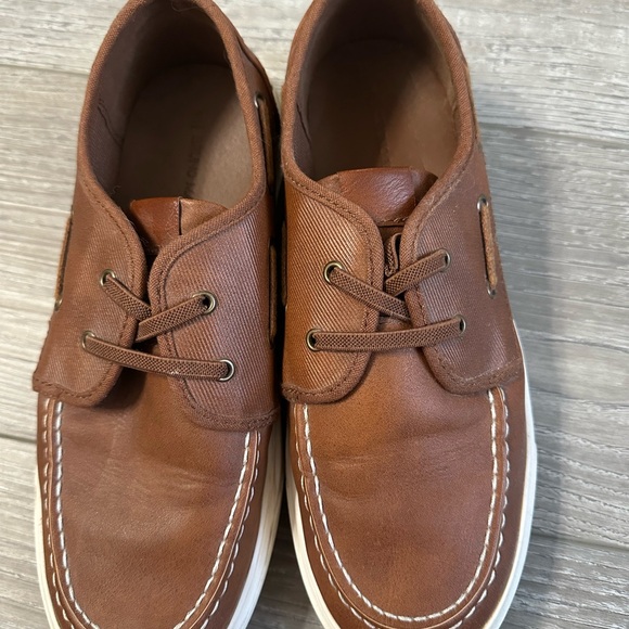 Bruno Marc Other - Classic Brown Kids boys nice dress Shoes size 5